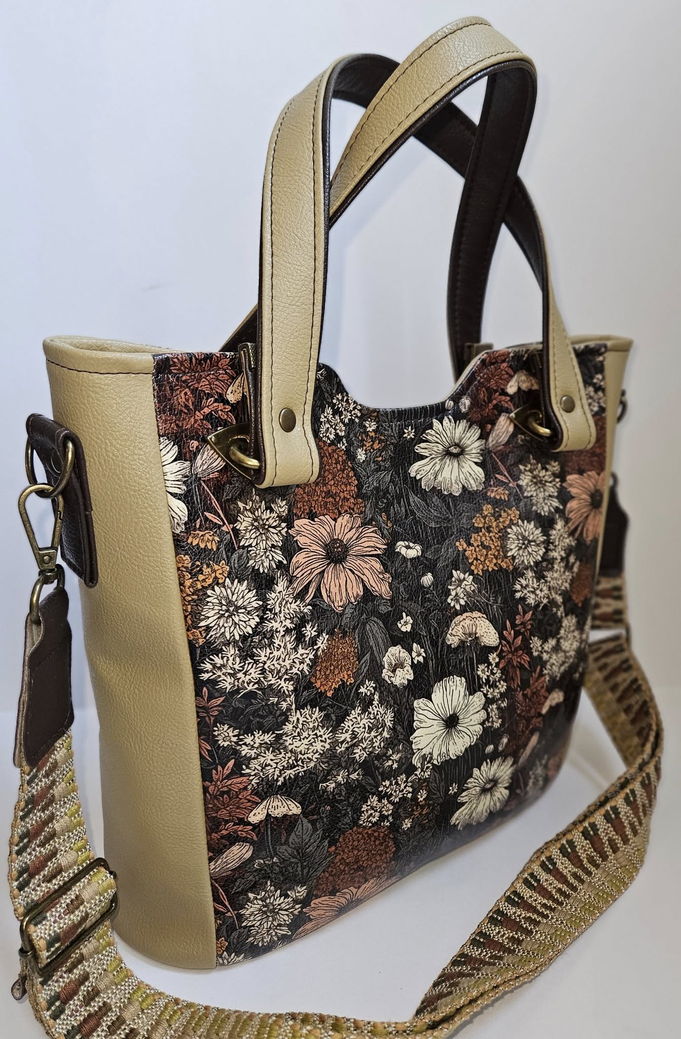 Leannan Bag - Image 58