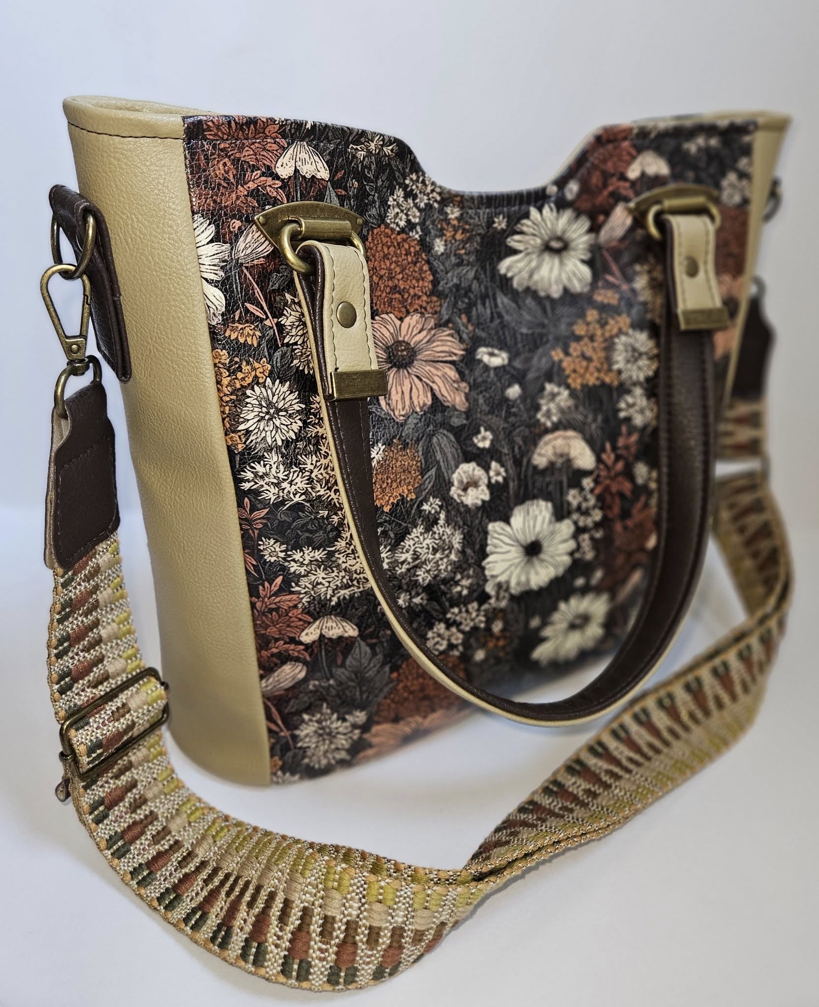 Leannan Bag - Image 60